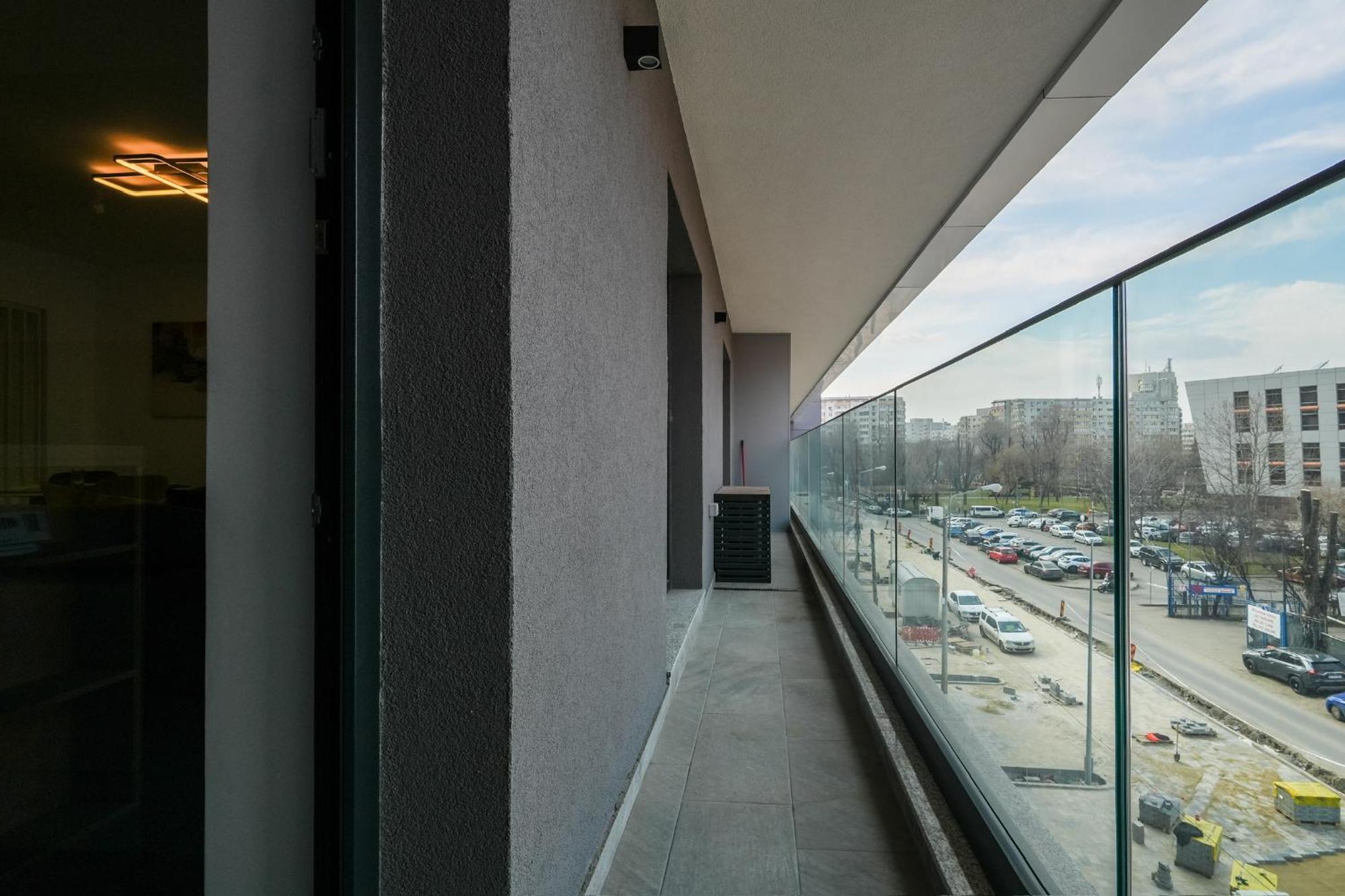 Sandra - Park-View Apt With Balcony & Parking Bükreş Dış mekan fotoğraf